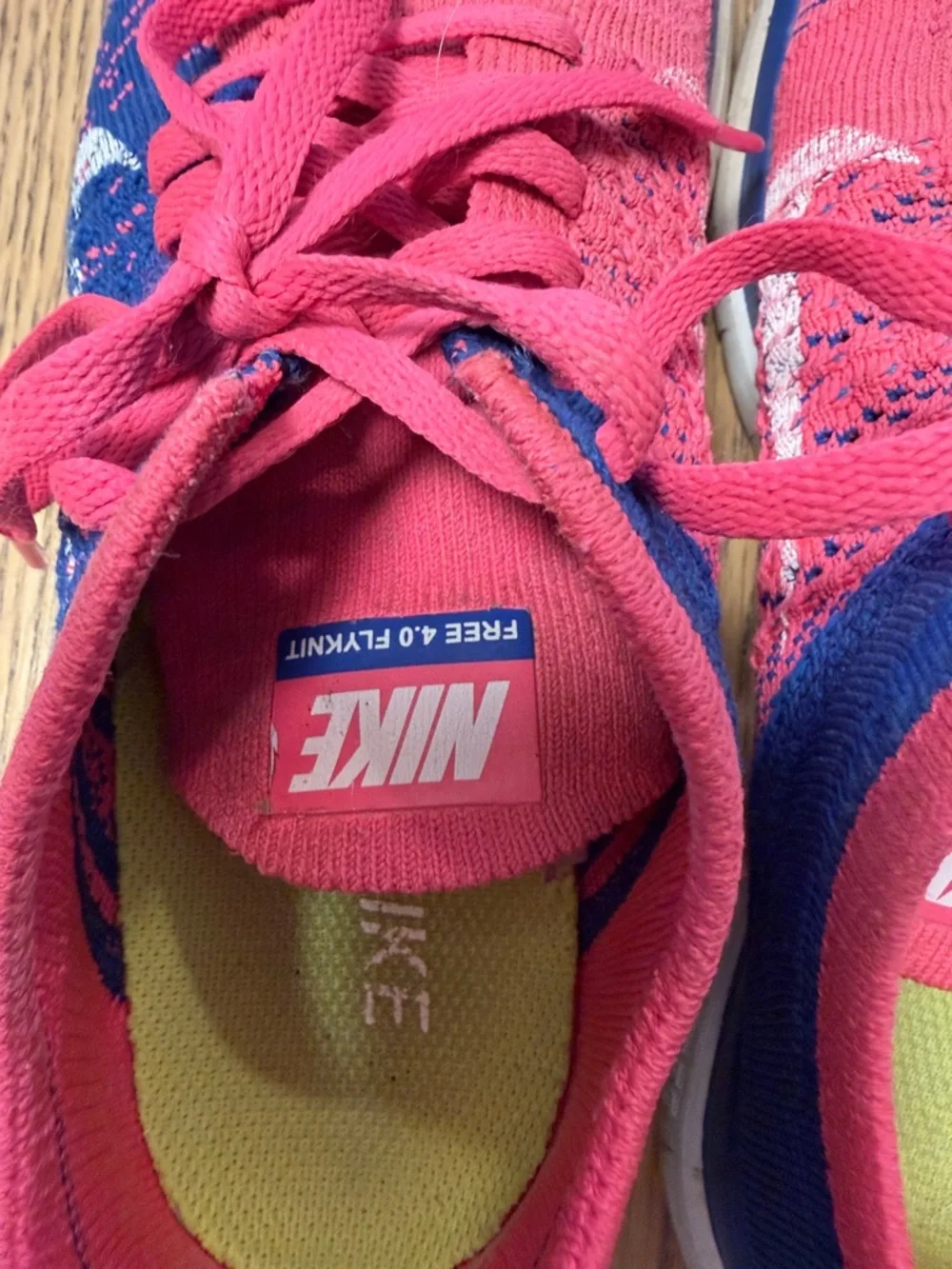 Nike Pink and Blue kids Athletic Sneakers (7.5) - Picture 6 of 7